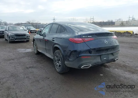 2024 Mercedes-Benz Glc 300 4Matic Coupe z USA, uszkodzony, nr VIN W1NKJ4HB3RF144664